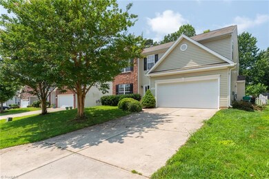 3662 Village Springs Dr, High Point, NC 27265 - photo 3