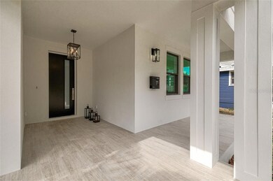 946 13th St N, Saint Petersburg, FL 33705 - photo 6