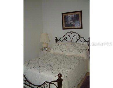 3013 Buckeye Point Dr, Winter Haven, FL 33881 - photo 4