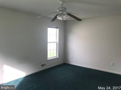 21 Carriage Stop Dr, Berlin, NJ 08009 - photo 5