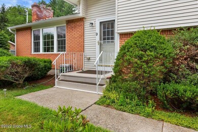 9 Hadel Rd, Schenectady, NY 12302 - photo 5