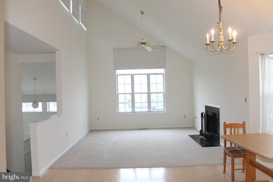 47 Dennis Ct, Hightstown, NJ 08520 - photo 3