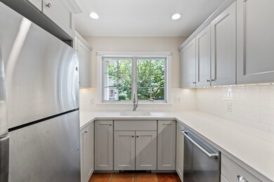 6 Larkspur Ln unit 6, Brunswick, ME 04011 - photo 7