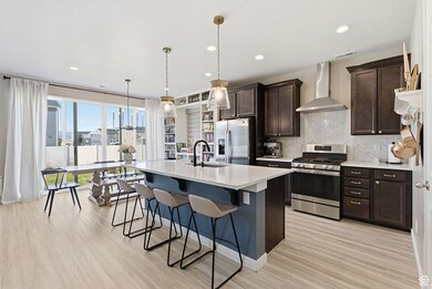 6393 N Canter Dr unit 905, Lake Point, UT 84074 - photo 7