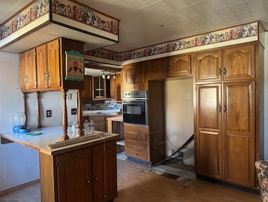 5961 Fairmont Rd, Rivesville, WV 26588 - photo 6