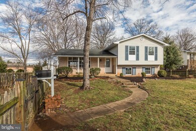 9608 Sudley Manor Dr, Manassas, VA 20109 - photo 3