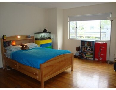 17 Williams St, Brookline, MA 02446 - photo 6