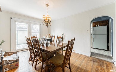 1013 Tremont St, Lincoln, IL 62656 - photo 6