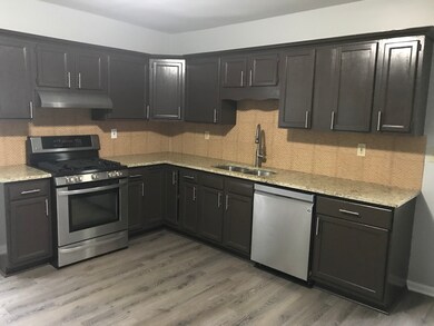 723 Charles St, Aurora, IL 60506 - photo 3