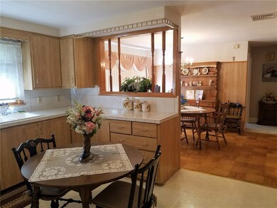 76 Park Forest Rd, Cranston, RI 02920 - photo 4