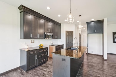5161 Wildlife View Ct, Wayne