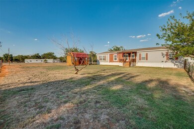 408 Chaparral Ln, Springtown, TX 76082 - photo 3
