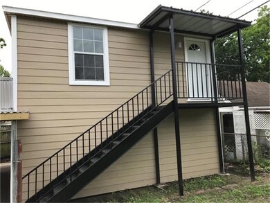 401 Joyce St unit 2, Houston, TX 77009 - photo 2