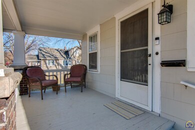 1212 SW Wayne Ave, Topeka, KS 66604 - photo 5