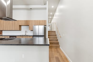 59 E Park St unit 203, Butte, MT 59701 - photo 5