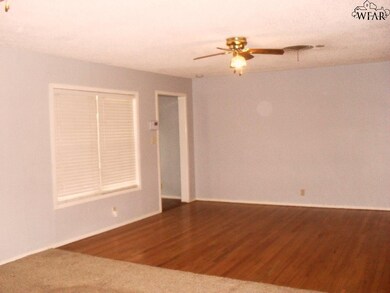 1209 Harvey Dr, Wichita Falls, TX 76302 - photo 4