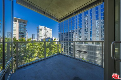 EVO South unit 817, Los Angeles, CA 90015 - photo 7