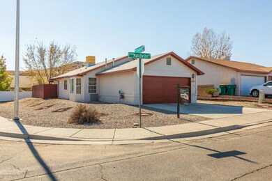 3933 Manchester St, Farmington, NM 87402 - photo 2