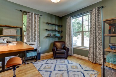 19727 Hollygrape St, Bend, OR 97702 - photo 5