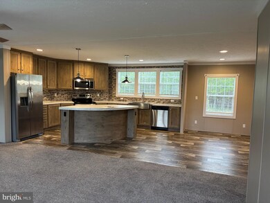 32813 Constitution Hwy, Locust Grove, VA 22508 - photo 2