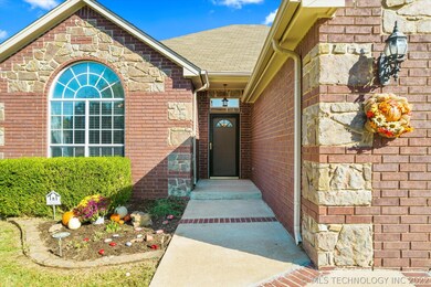 1109 S 35th St, Broken Arrow, OK 74014 - photo 4