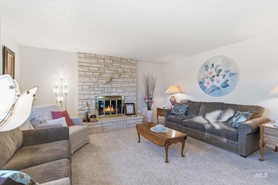 5621 Centerbrook Dr, Boise, ID 83705 - photo 5