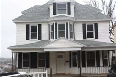 21 Orne St, Worcester, MA 01605 - photo 2