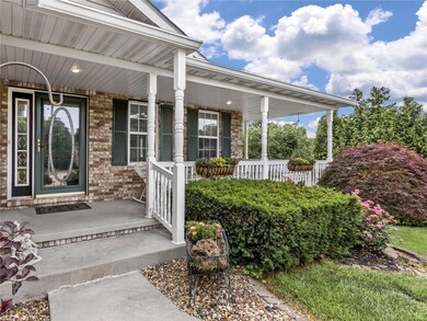 Large Southern Covered Front Porch!