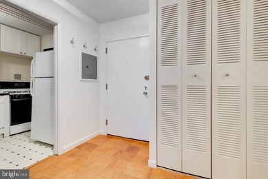 The Lauren unit 306, Washington, DC 20036 - photo 4