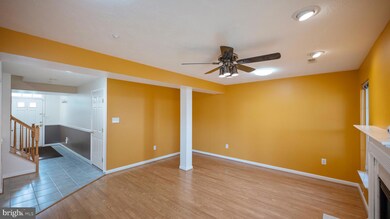 20844 Mountain Lake Terrace, Germantown, MD 20874 - photo 4