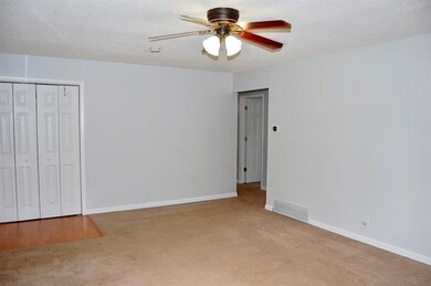 136 Emile St, Lansing, KS 66043 - photo 4