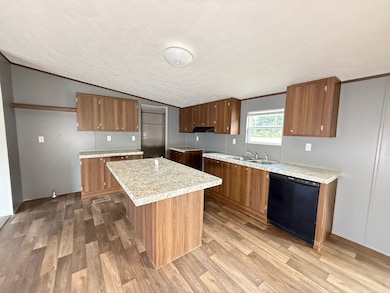 19130 Farm To Market 1485 unit 66, New Caney, TX 77357 - photo 5