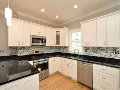 615 Adams St unit B, Dorchester, MA 02122 - photo 2