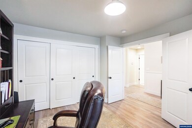 1176 Gwinn St E, Monmouth, OR 97361 - photo 6