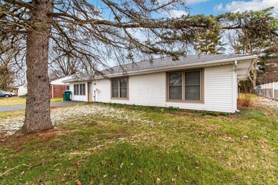 384 Rocky Fork Drive South-3.jpg-SMALL