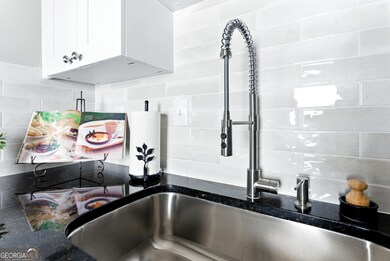 1411 Mercer Ave, Atlanta, GA 30337 - photo 4