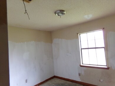 1014 Chestnut Dr, Picayune, MS 39466 - photo 6