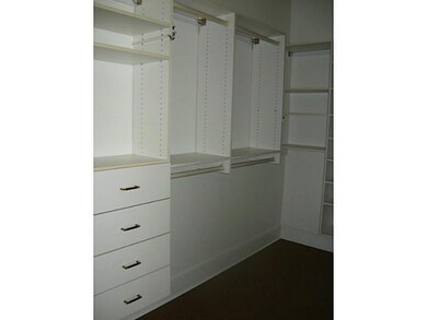 518 Julia St unit Upper, New Orleans, LA 70130 - photo 6