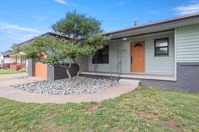 1110 E 6th St, Cushing, OK 74023 - photo 6