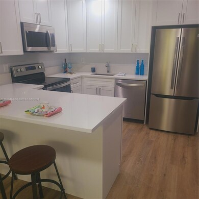 1504 SW 1st St unit 2, Fort Lauderdale, FL 33315 - photo 5