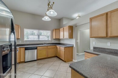 Spacious kitchen