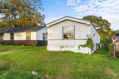 1003 7th St, Richmond, TX 77469 - photo 2