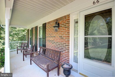 66 Larkwood Ct, Stafford, VA 22554 - photo 2