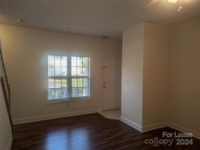 917 Shearer St unit 18, Davidson, NC 28036 - photo 4
