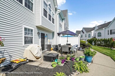 57 Phoenix Ct unit 159, Tinton Falls, NJ 07712 - photo 4