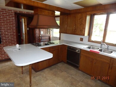 6 Elm Ave, Bordentown, NJ 08505 - photo 7