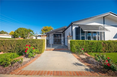 10961 Desert Lawn Dr unit 86, Calimesa, CA 92320 - photo 2