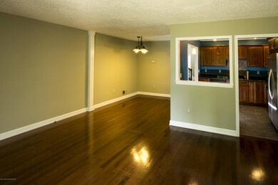 07_Living Room-5