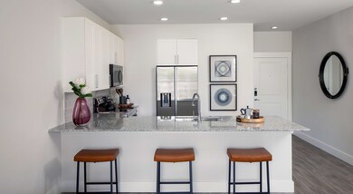 2425 Bell St unit 1251, Houston, TX 77003 - photo 4