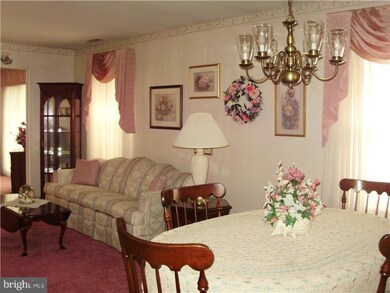 6 Lakebridge Dr, Woodbury, NJ 08096 - photo 4